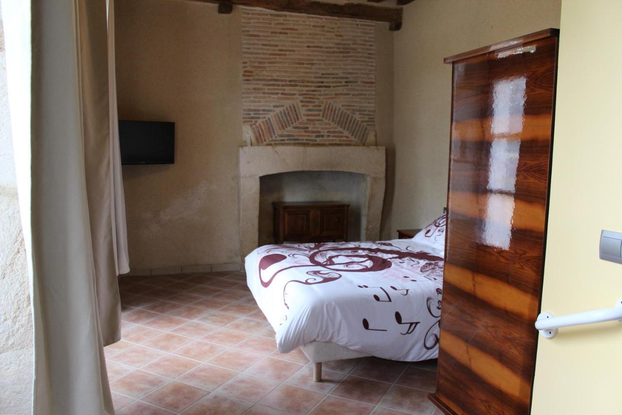 Domaine De La Touche Mosnay Bed & Breakfast Bagian luar foto
