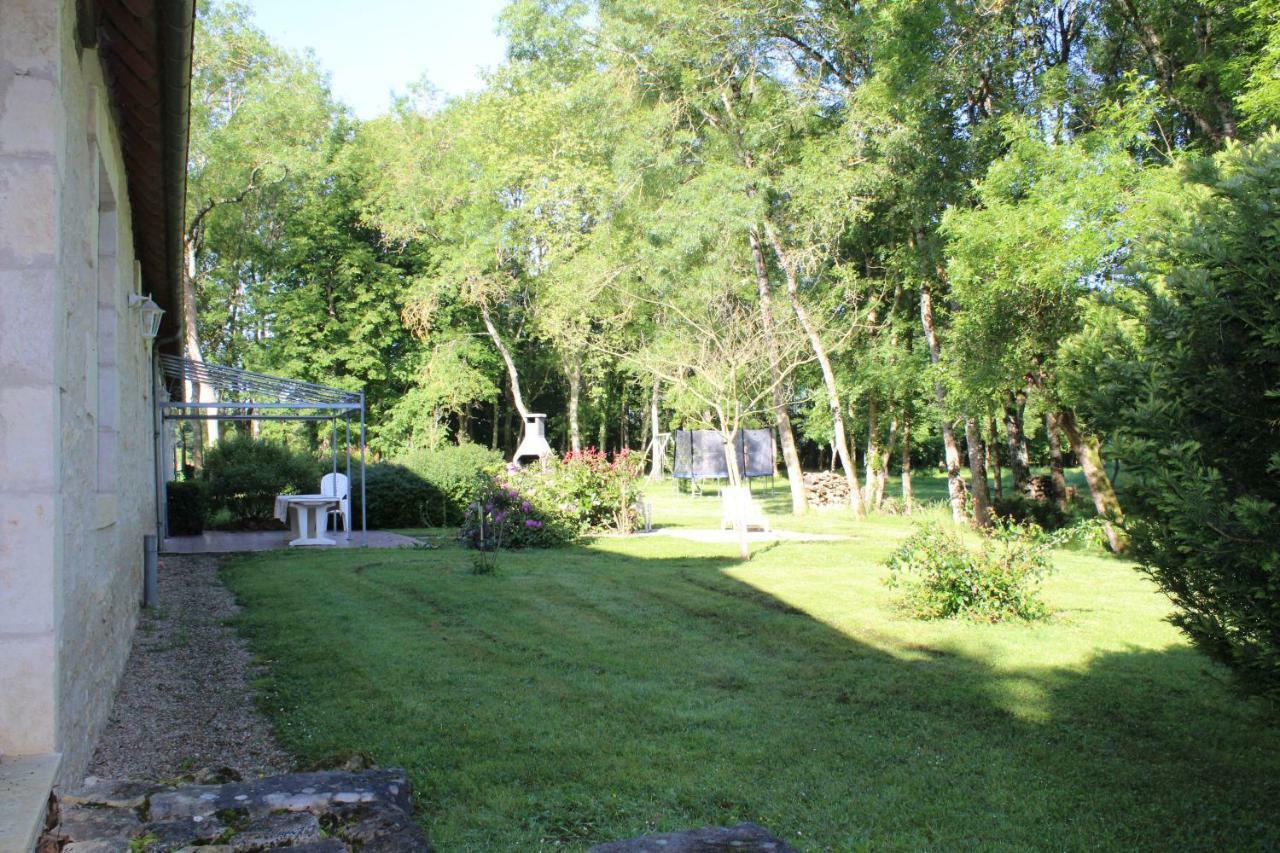 Domaine De La Touche Mosnay Bed & Breakfast Bagian luar foto