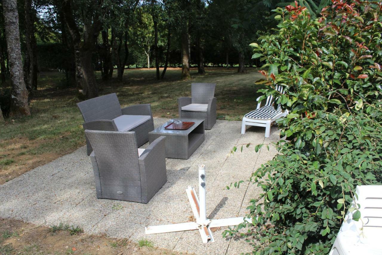 Domaine De La Touche Mosnay Bed & Breakfast Bagian luar foto